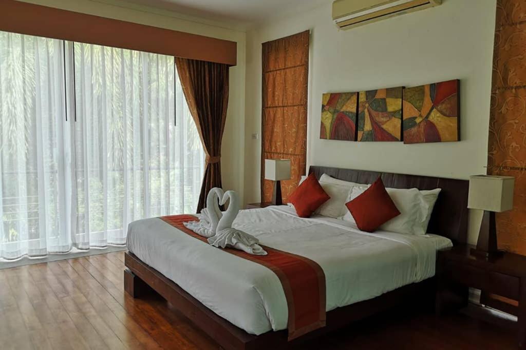 4 Bedroom Villa Kamala Beach Phuket Exteriör bild