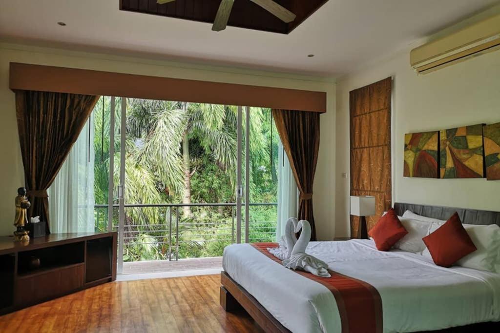 4 Bedroom Villa Kamala Beach Phuket Exteriör bild
