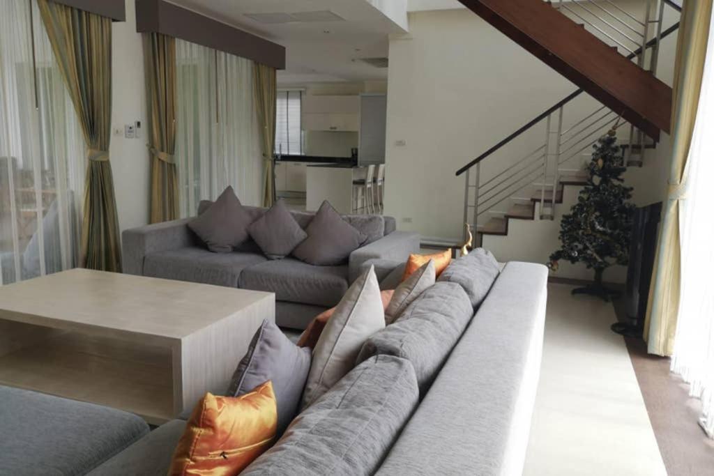 4 Bedroom Villa Kamala Beach Phuket Exteriör bild