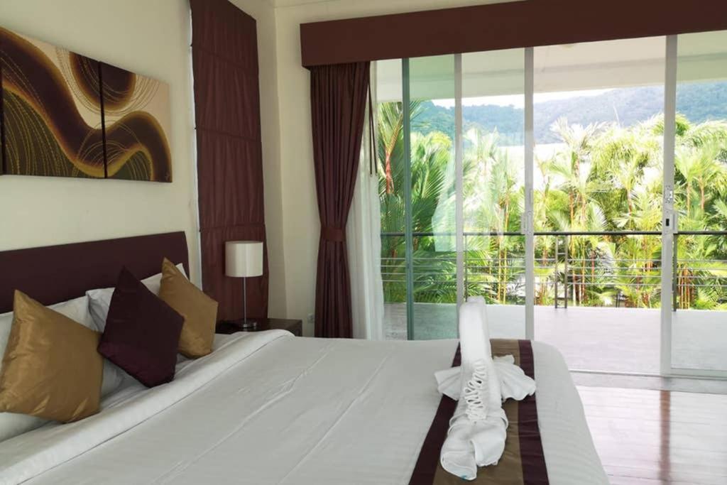 4 Bedroom Villa Kamala Beach Phuket Exteriör bild